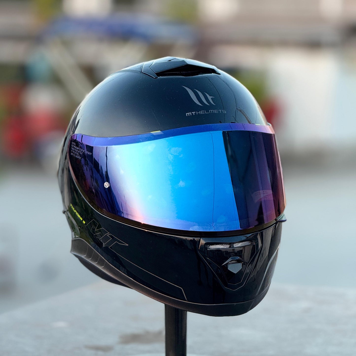 AFTERMARKET BLUE RAINBOW/IRIDIUM VISOR COMPATIBLE WITH MT V-12 MUGELLO, STINGER MODEL UP TO 2019, THUNDER 3 & 2016 BLADE HELMETS.